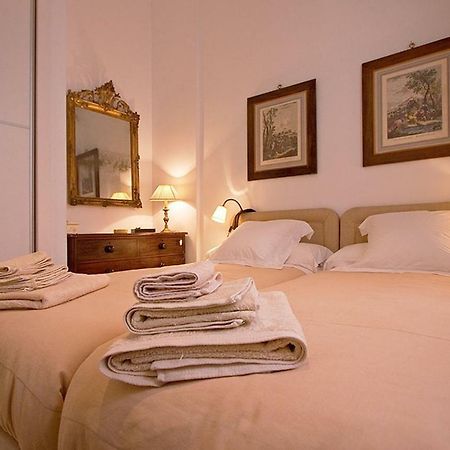 Toreros de Sevilla 5 pax Dış mekan fotoğraf